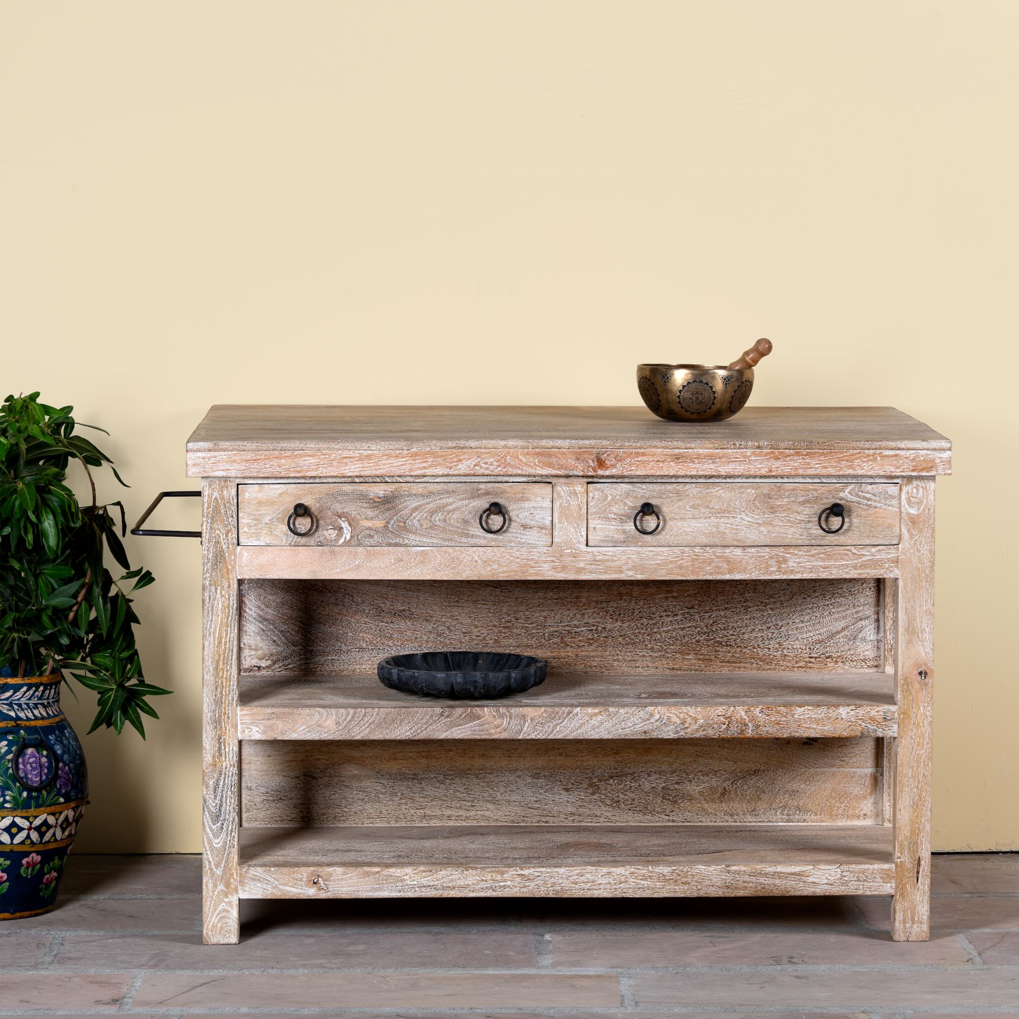 Shray Sidetable