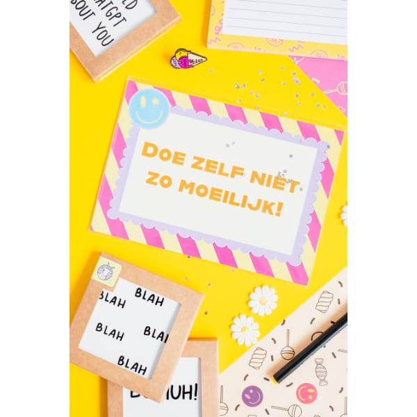 Poster - Doe zelf niet zo moeilijk!