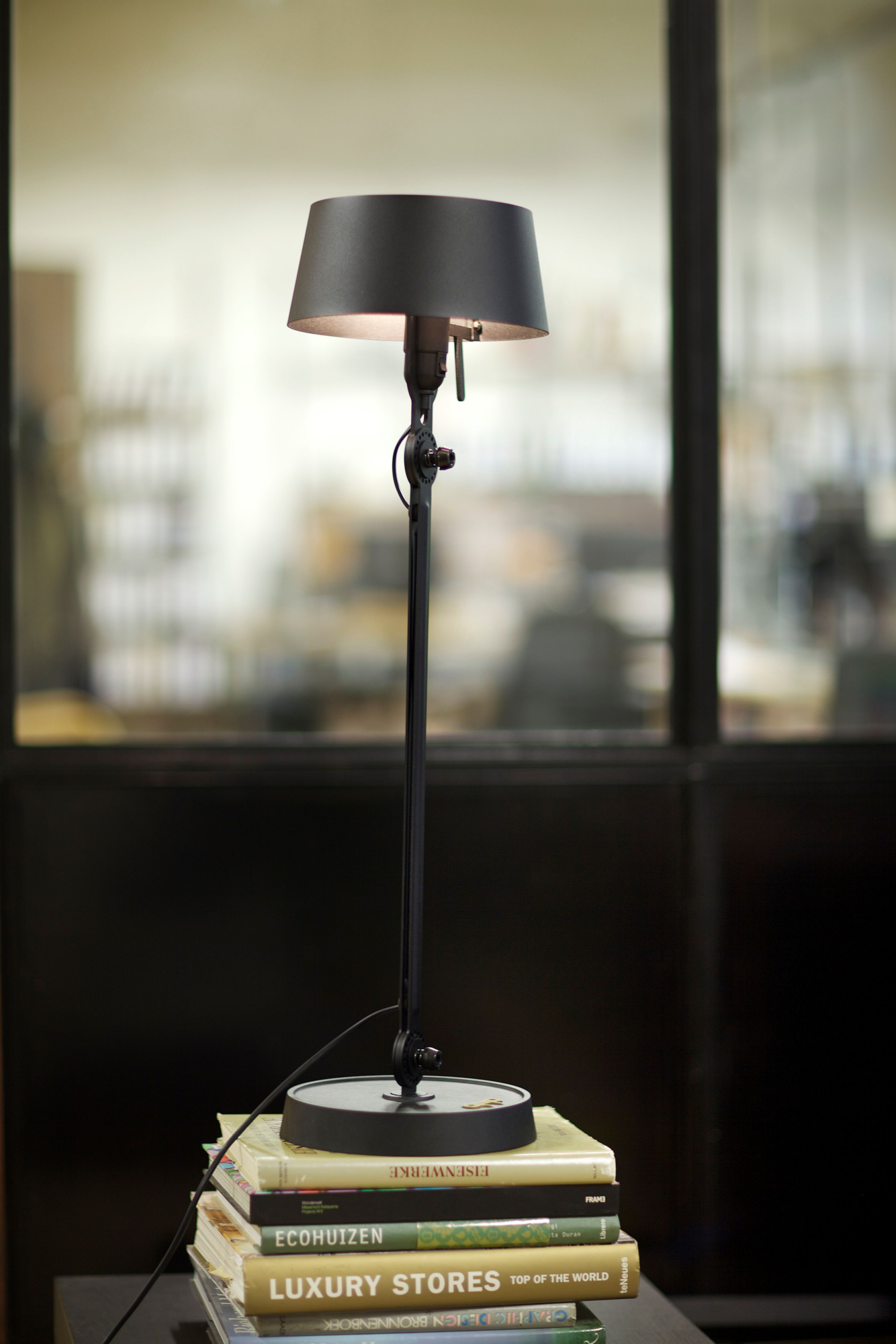 Tonone tafellamp Bolt Standard