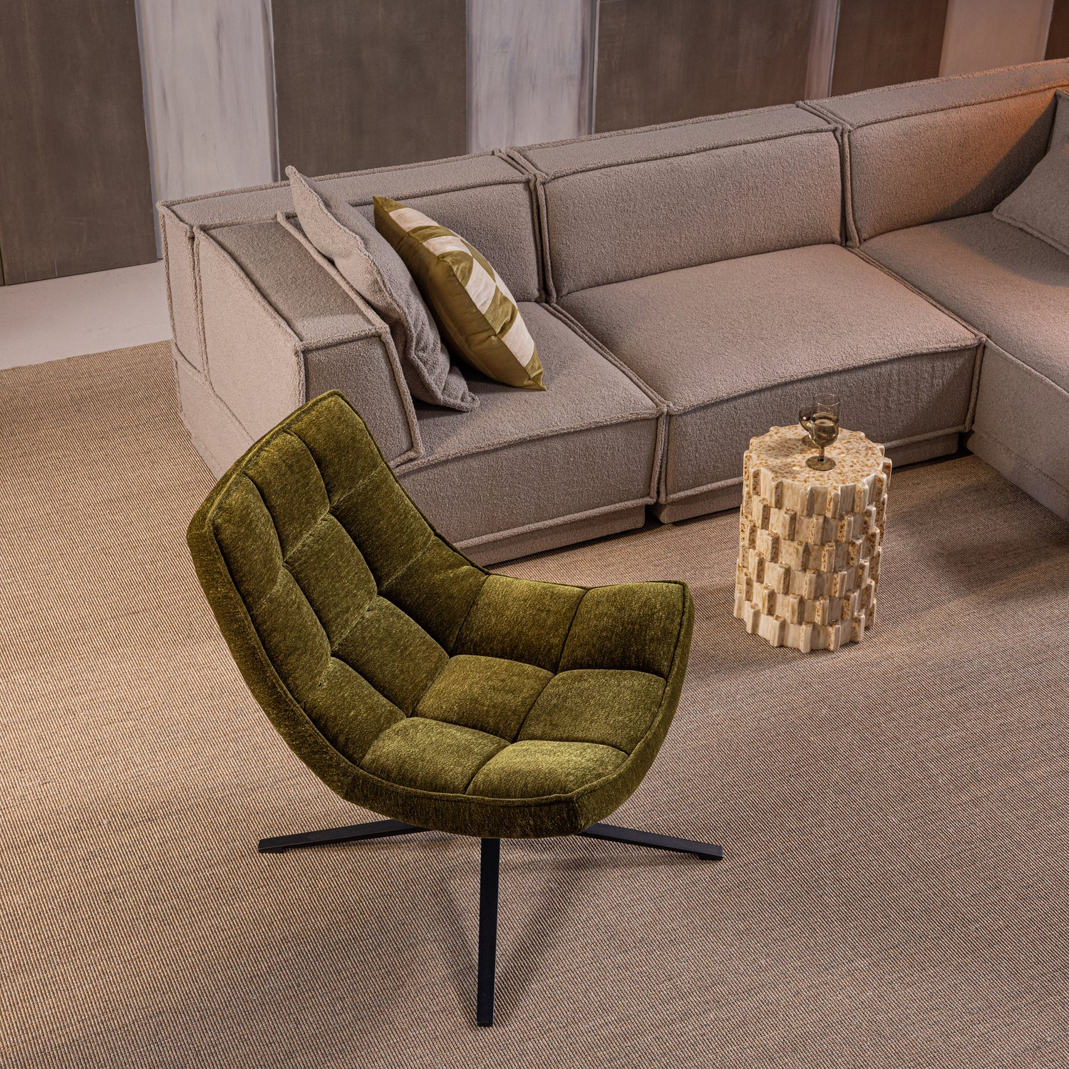 Maudi draaifauteuil chenille structuur groen