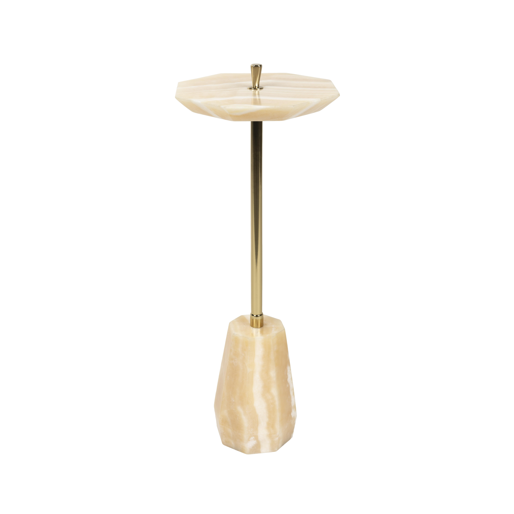 Onno bijzettafel onyx natuursteen