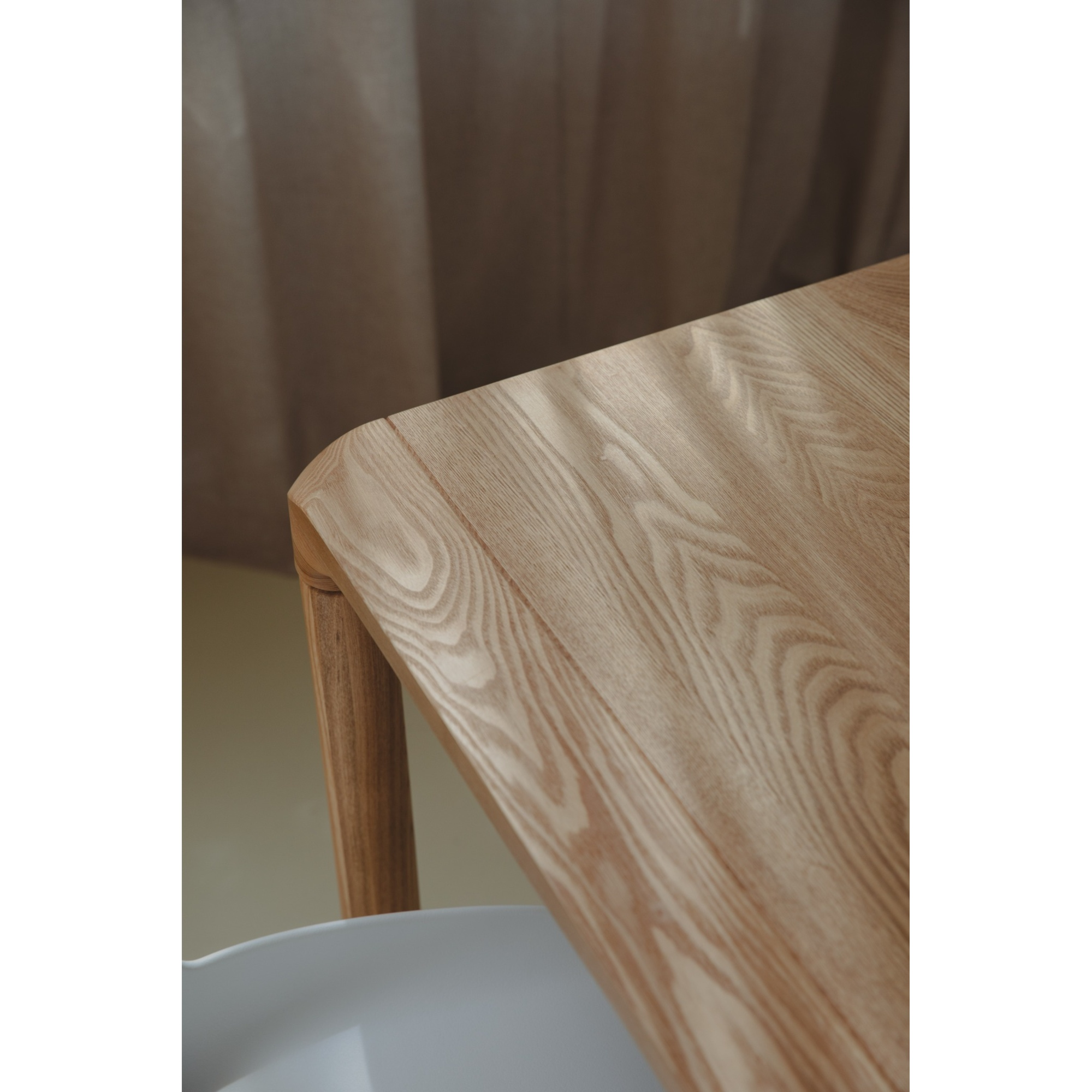 Zuiver Storm eettafel Naturel