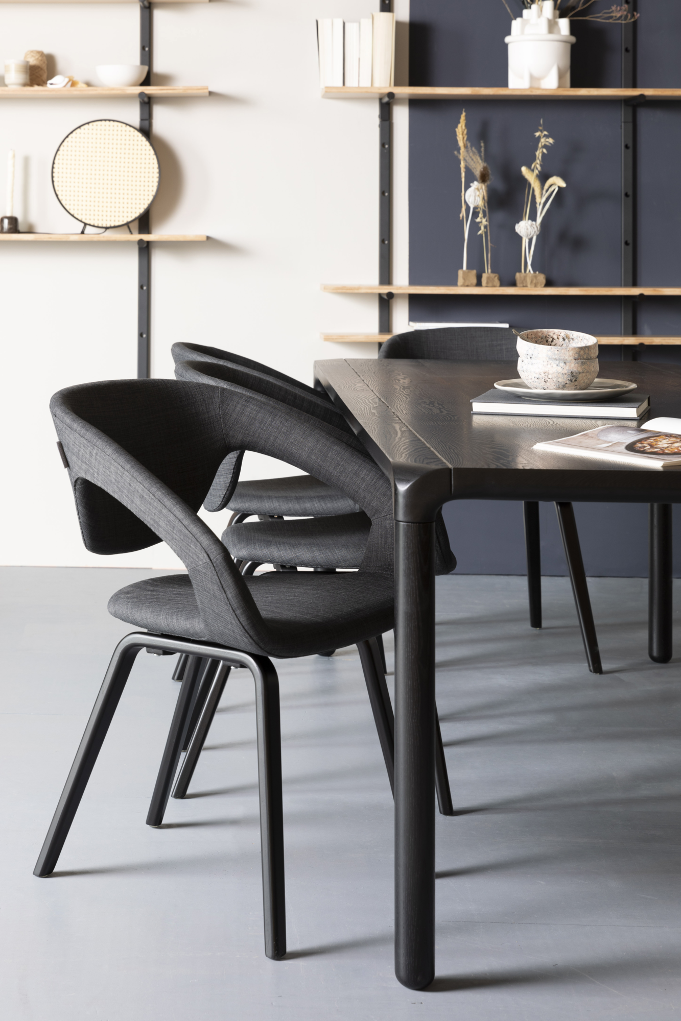 Zuiver Storm Eettafel Zwart