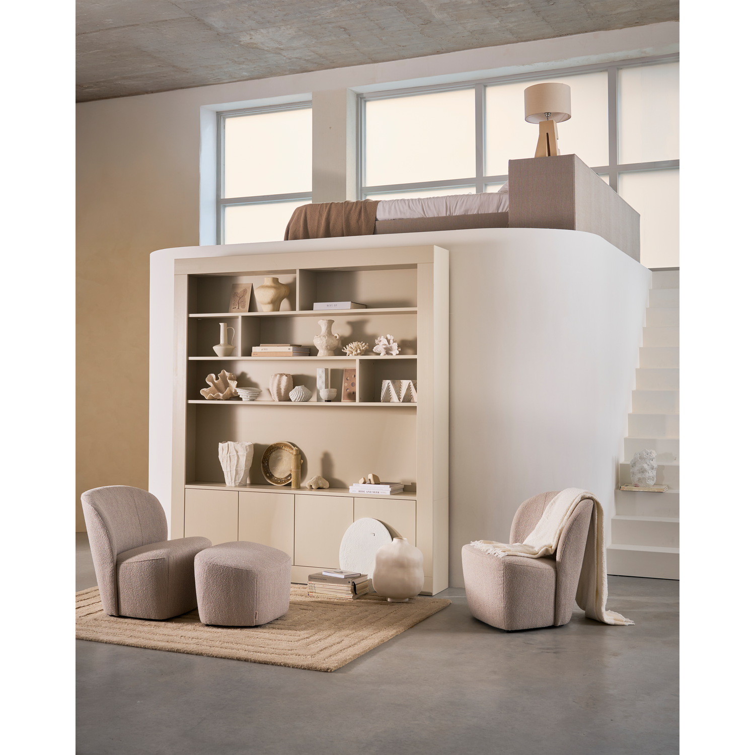 Lofty hocker boucle staalgrijs