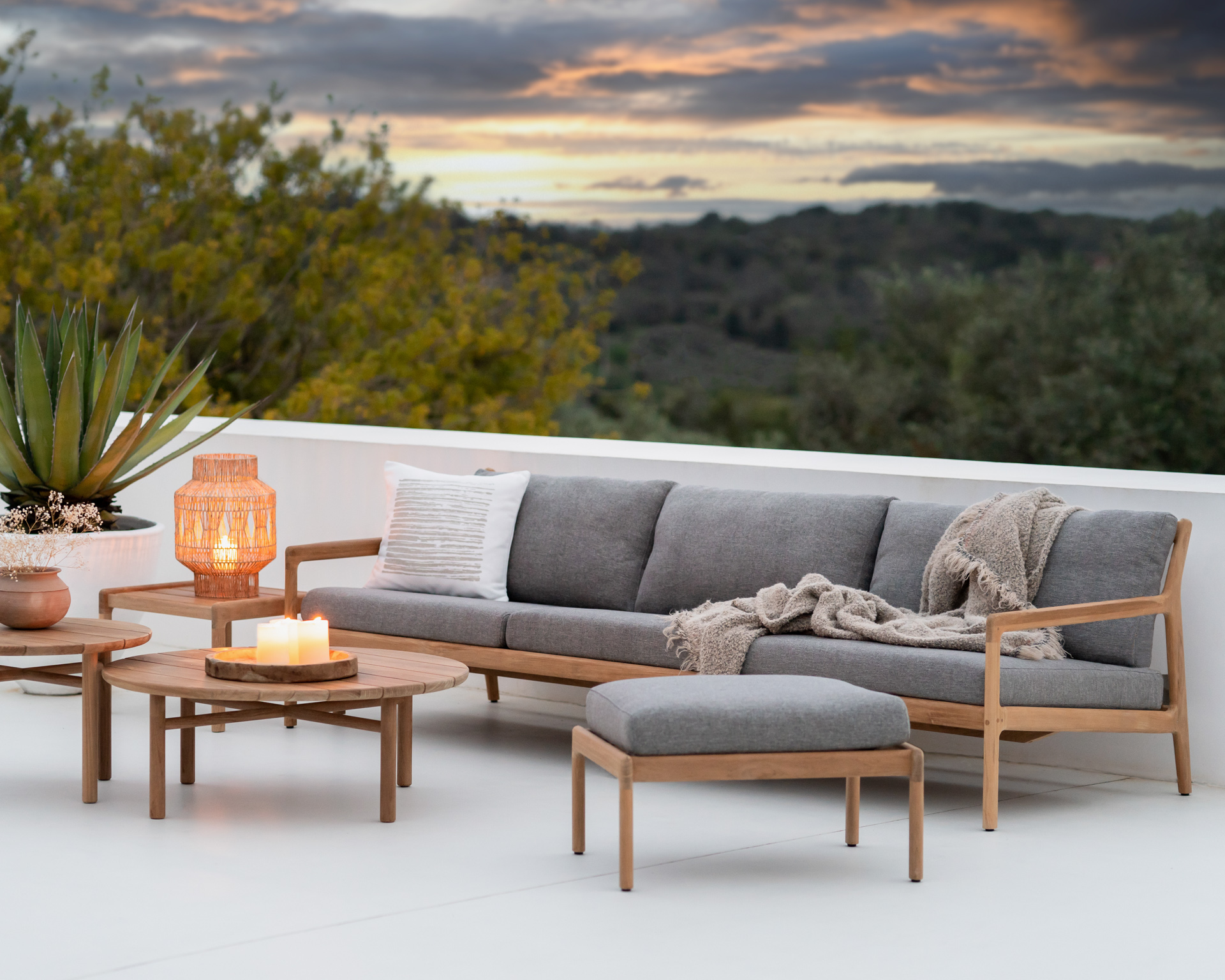 Ethnicraft - Outdoor - Teak Jack sofa 265cm