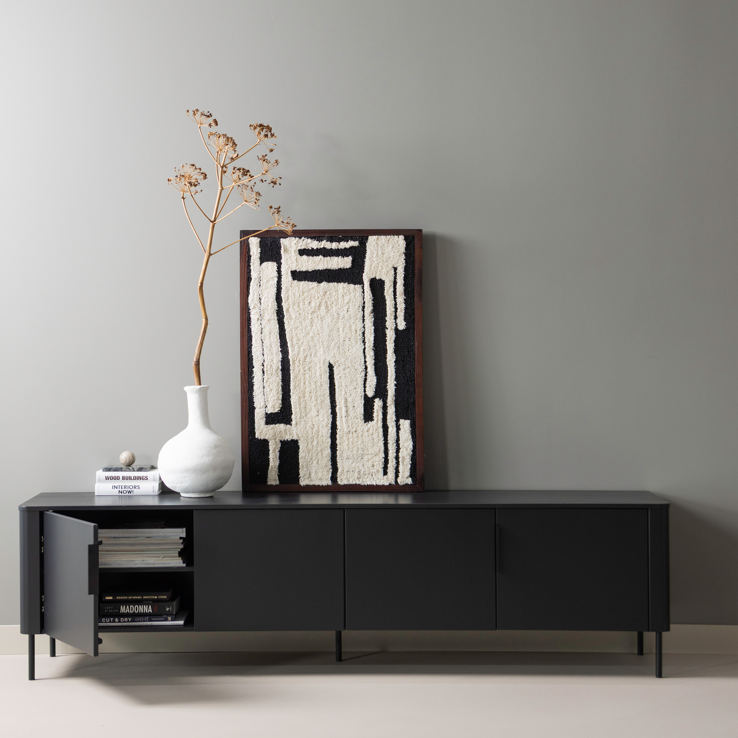 Gunnar tv meubel 200 cm grenen matzwart [fsc]