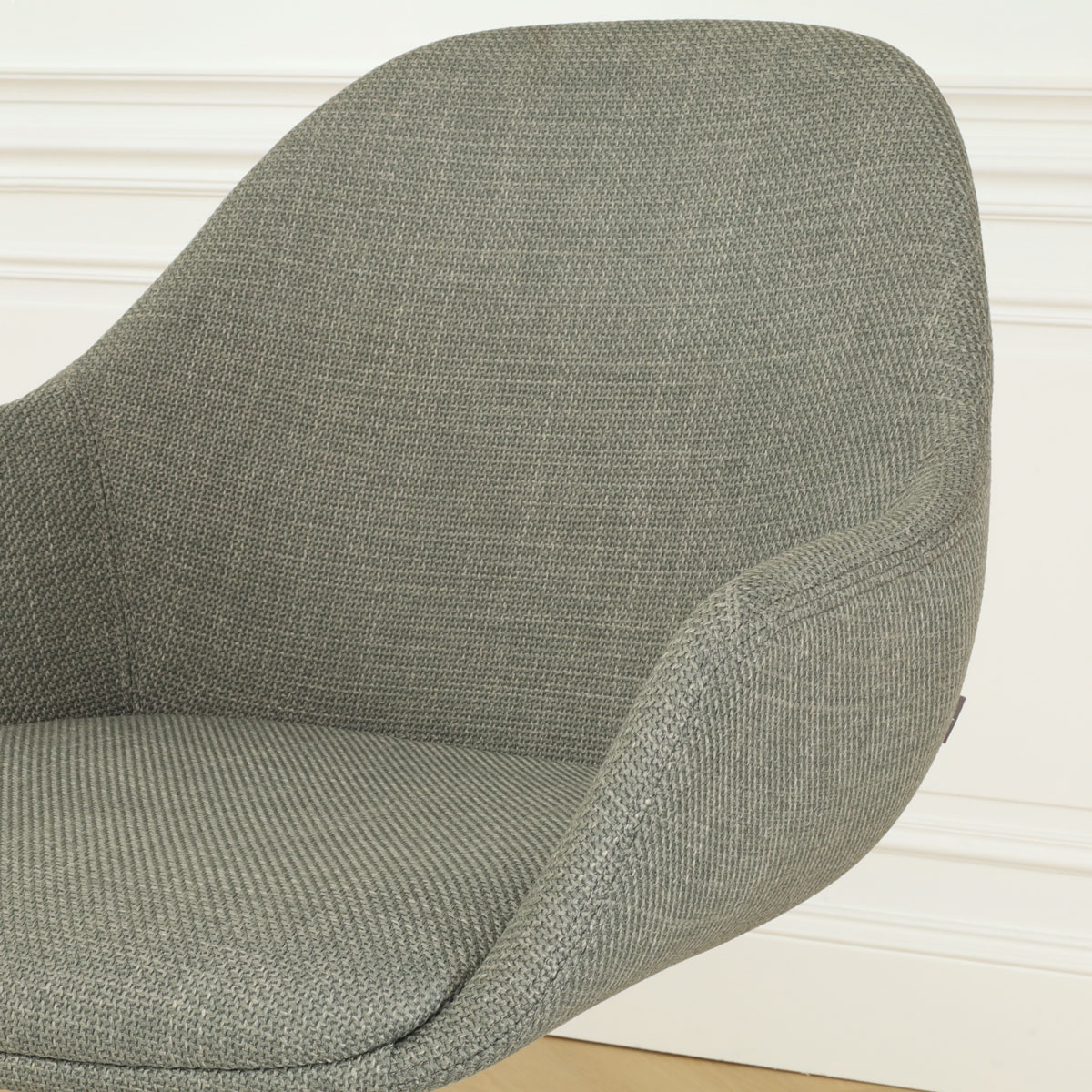 niva-mae draaibare eetkamerstoel- beige onderstel