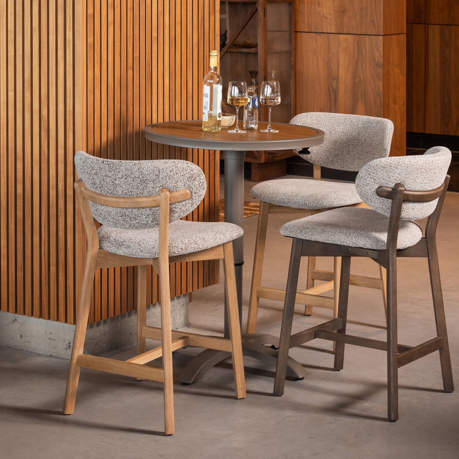 Udar barstoel naturel met houten frame bruin [fsc]
