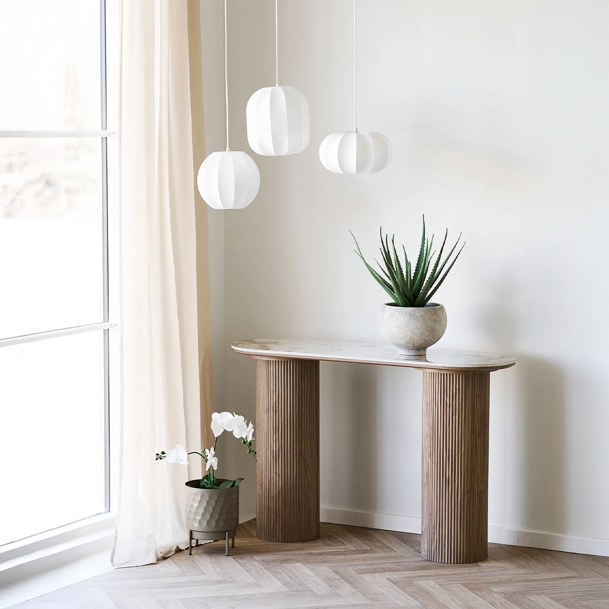 Ronda sidetable
