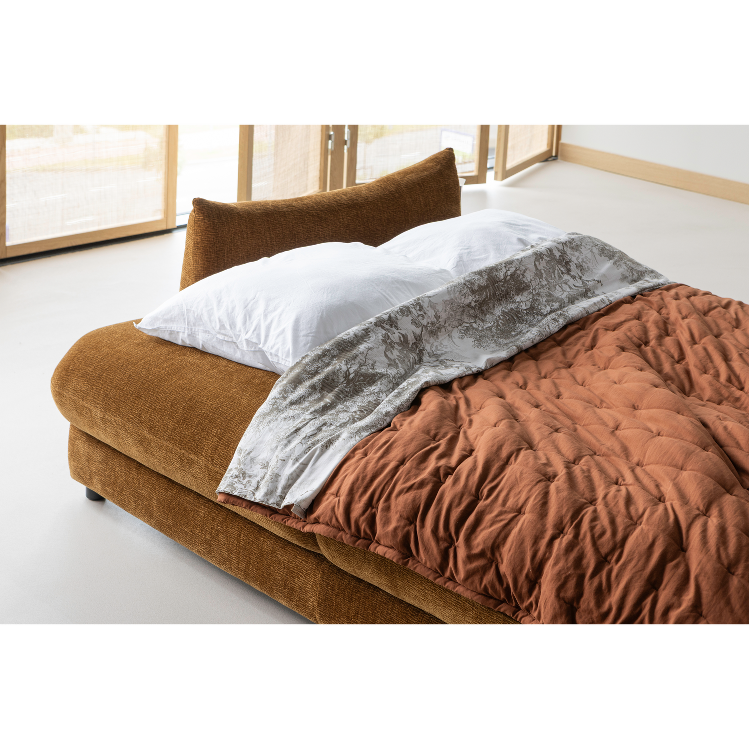 Jonne 3-zits slaapbank chenille bruin