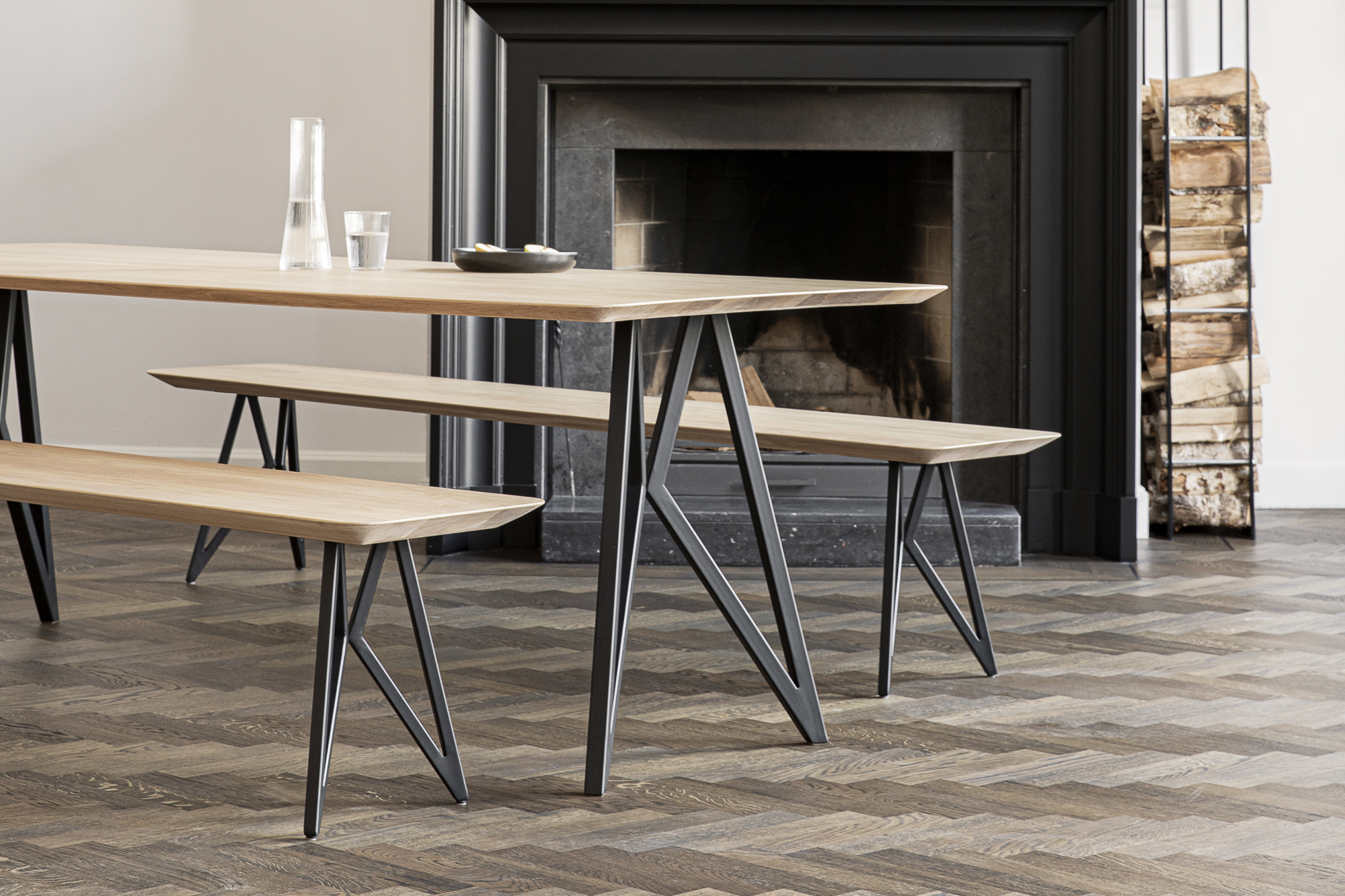 Studio HENK tafel Butterfly Rechthoekig - wit frame, HPL Fenix bianco kos