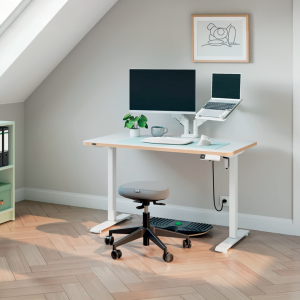 Zit-Sta bureau's Elektrisch 120 & 140