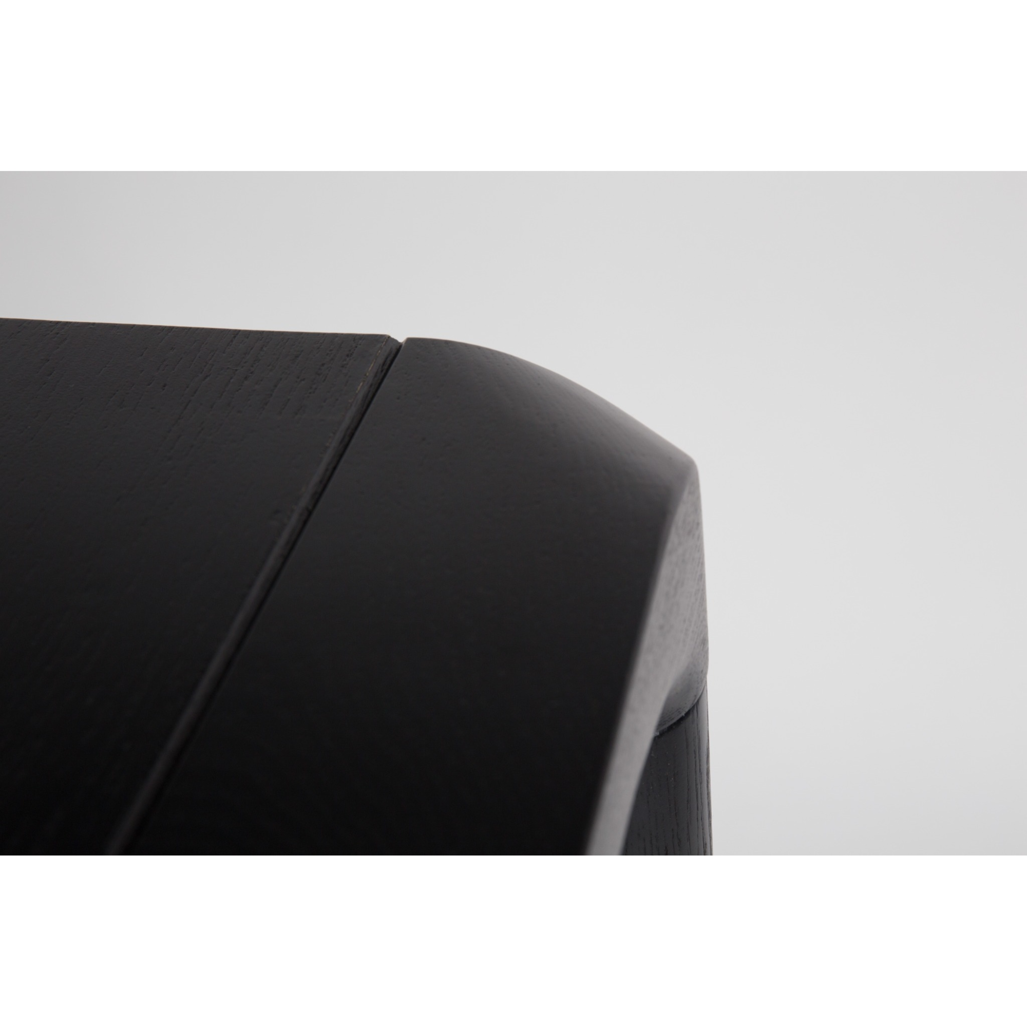 Zuiver Storm Eettafel Zwart