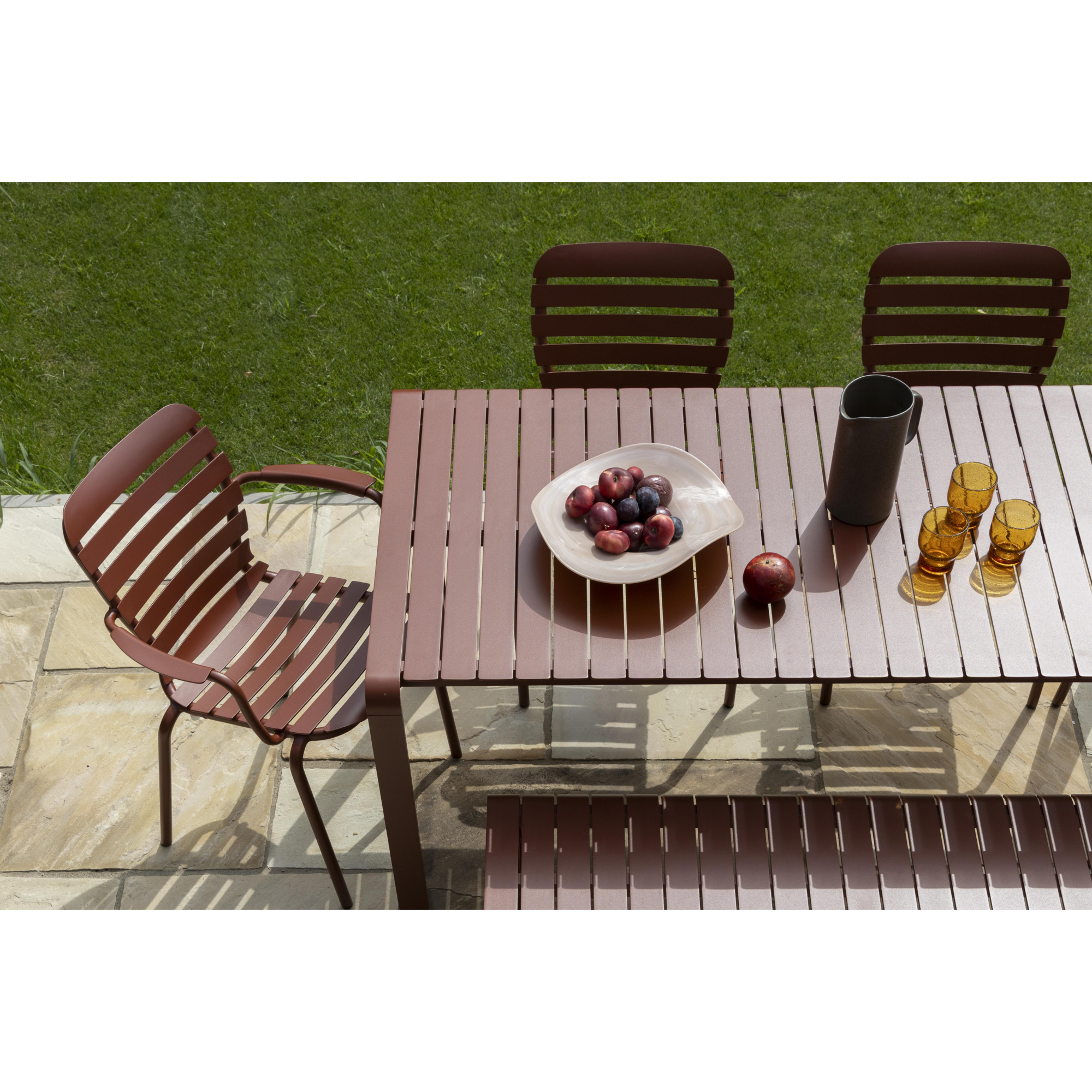VONDEL ARMCHAIR