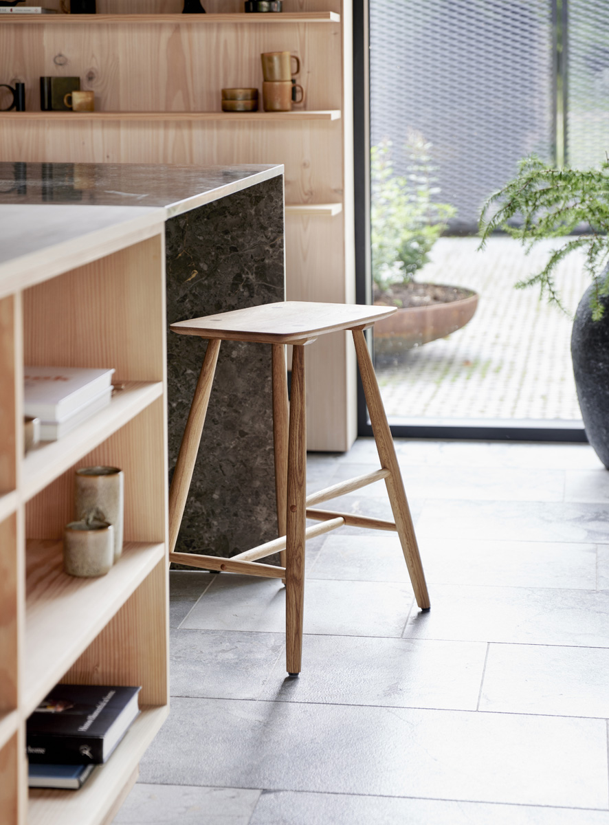 Houten barkruk Bodo - zithoogte 64 cm