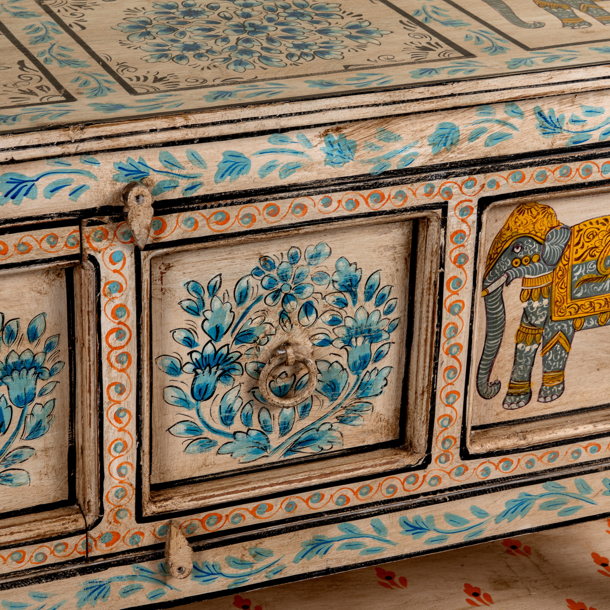 Consoletafel Aakash Handbeschilderd