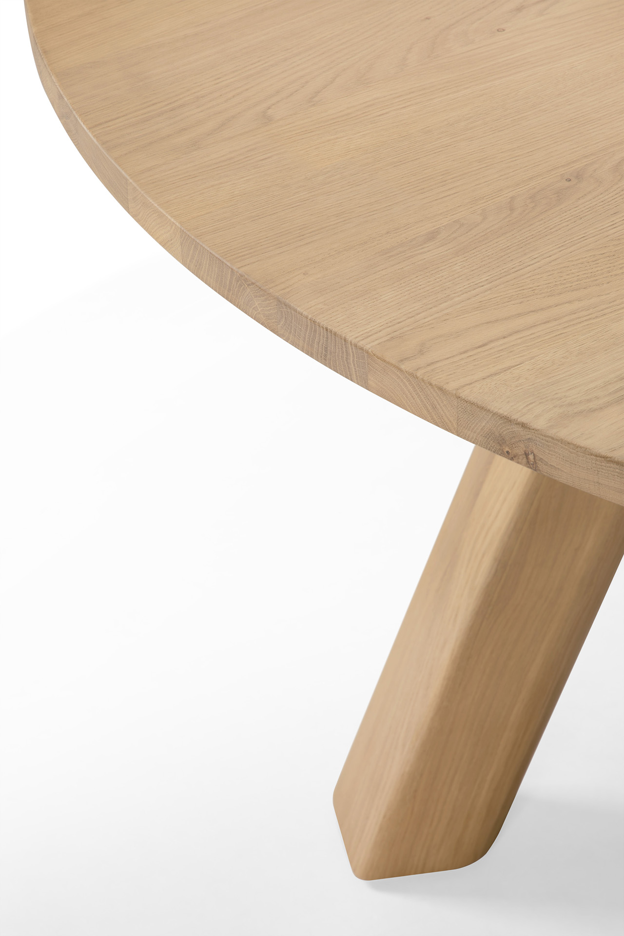 Eettafel Unda - eiken geolied