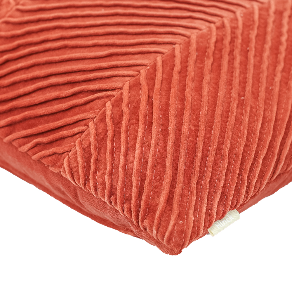 Sierkussen Tucked allover 