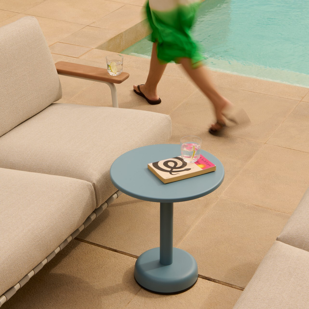 Muuto Linear Steel Coffee Table