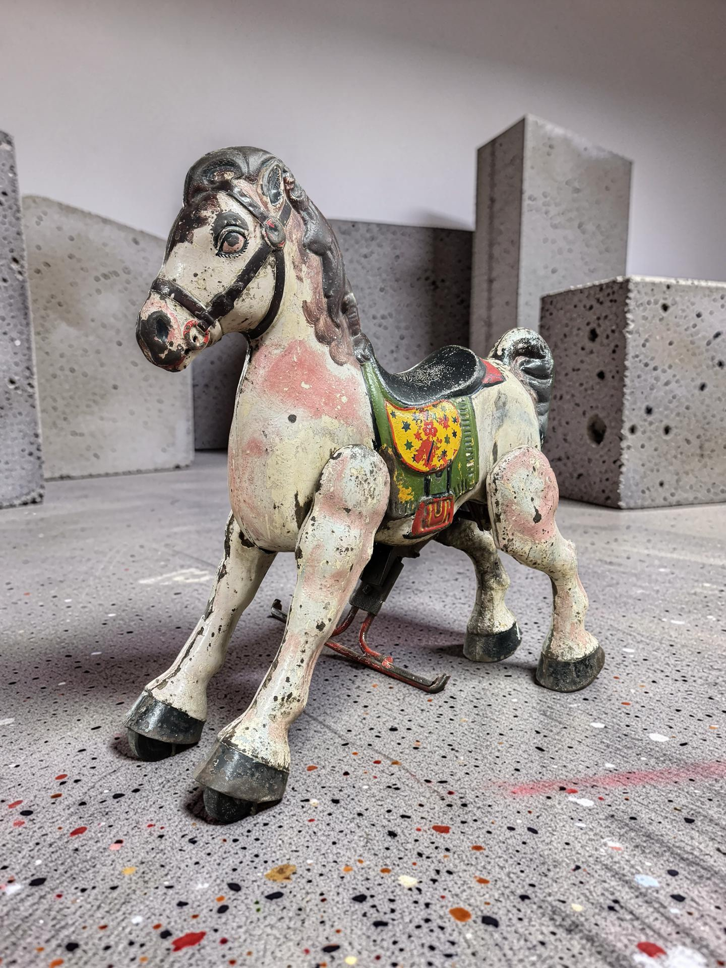 Paard ijzer mixed color uniek