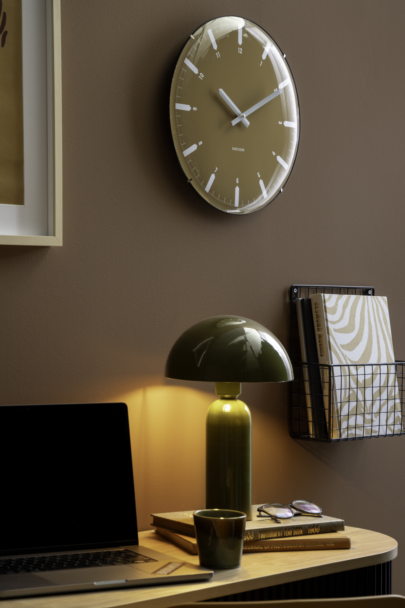 Wandklok Realista Dome