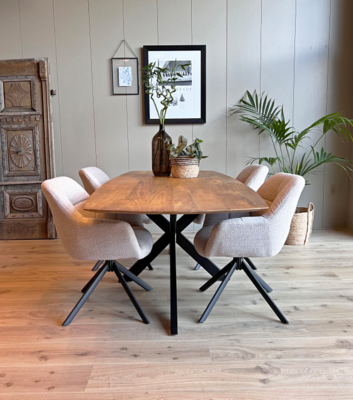 Old Inn Wonen eettafel Deens met spinpoot ovaal mangohout