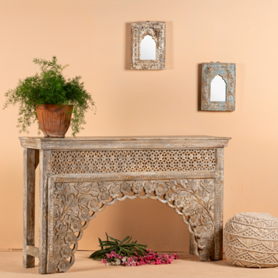 Sidetable Akuti