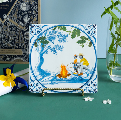 StoryTiles wandtegel Quality time at the campfire