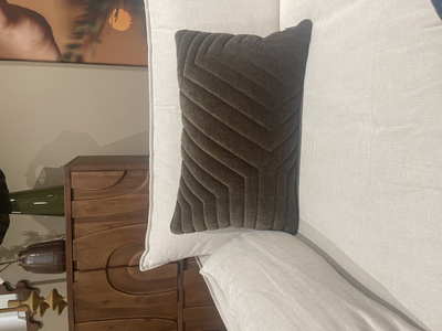 KUSSEN NM BROWN 40X60CM
