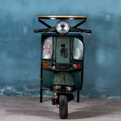 Bartafel old scooter Alisha