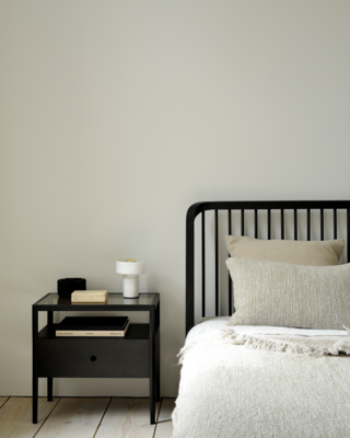 Ethnicraft bed Spindle black 180x200 cm