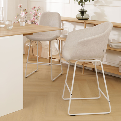 Barkruk Nino-Otis gestoffeerd wit onderstel met armleuningen (zithoogte 65 cm)