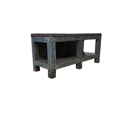 werkbank grijs met authentieke nagelrand