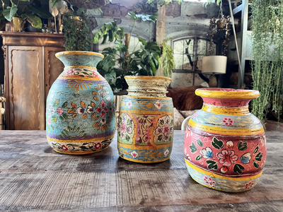 Oude houten pot Handbeschilderd L