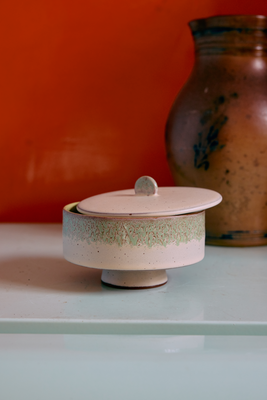HK ceramics bonbon petal