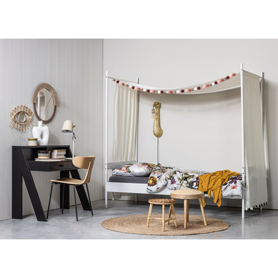 Form houten stoel met metalen poot naturel