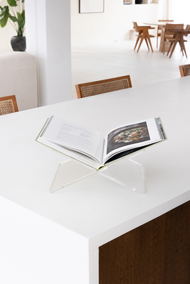 Seeve Official Boekenstandaard Acryl
