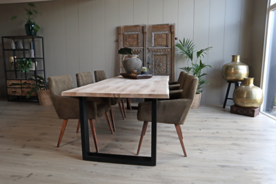 Old Inn wonen boomstamtafel eiken met U poot smal