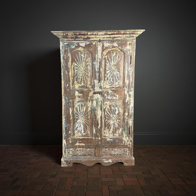 kast 2 deur 2 la snijwerk uniek