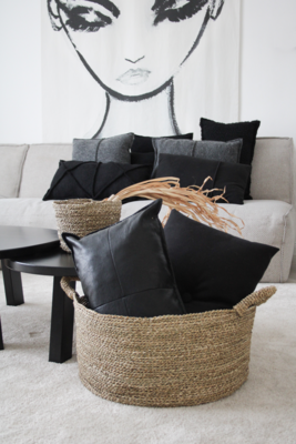 Kussens wol zwart knoop