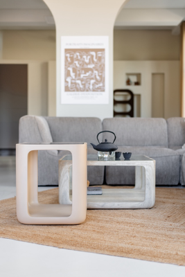 Yobeko Side Tables