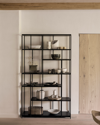 Vakkenkast Studio rek - teak zwart - 120x40x205