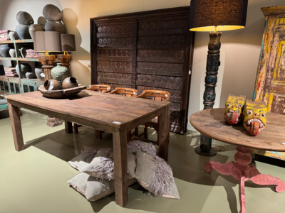 Eettafel teak uniek