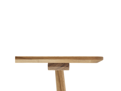 Eikenhouten bureau Bodo