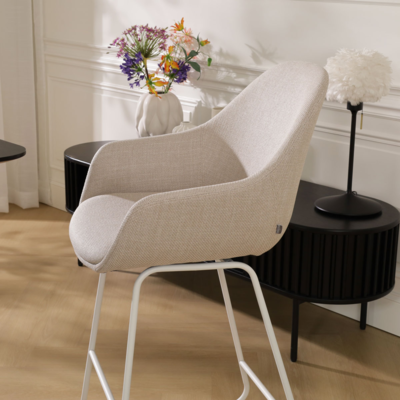 Barkruk Nino-Mae met armleuningen - wit onderstel 75 cm