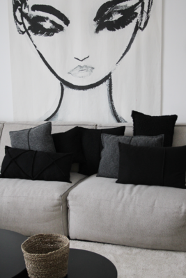 Kussen wol zwart 45x45cm