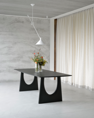 Ethnicraft - Tafel Geometric - eiken/zwart eiken