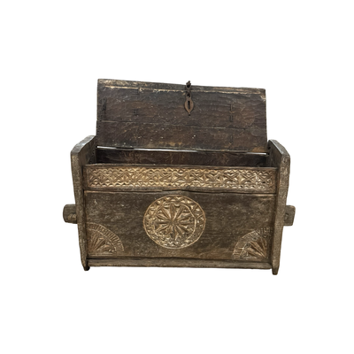Himachal primitieve box uniek