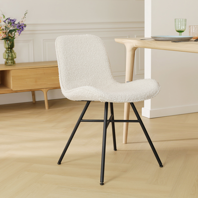 Eetkamerstoel Noa-Fé gestoffeerd - zwart onderstel