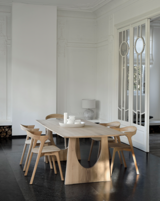 Ethnicraft - Tafel Geometric - eiken/zwart eiken